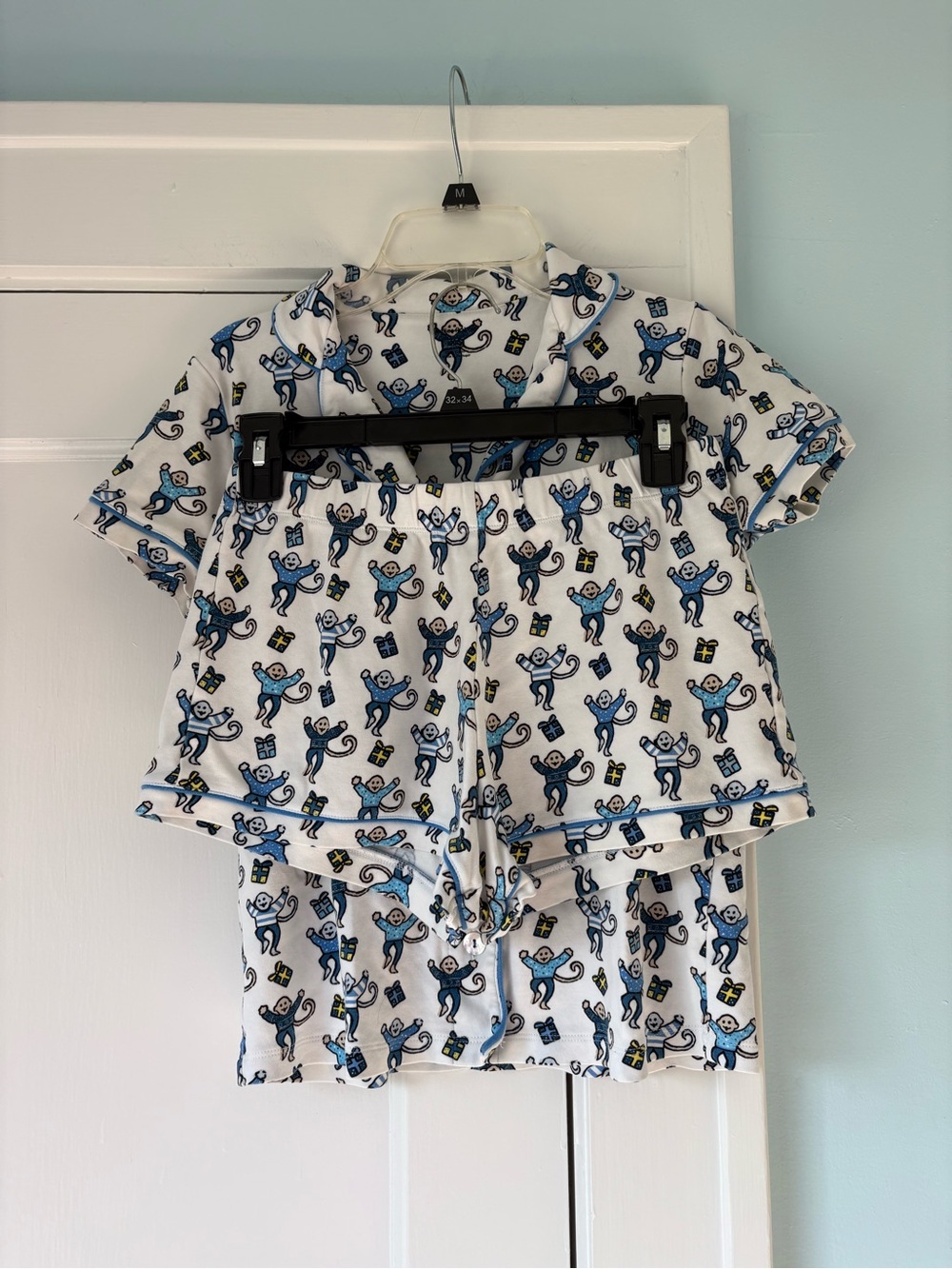 Roller Rabbit Monkey Holiday Christmas Gift Box Pajama Set Blue White Short